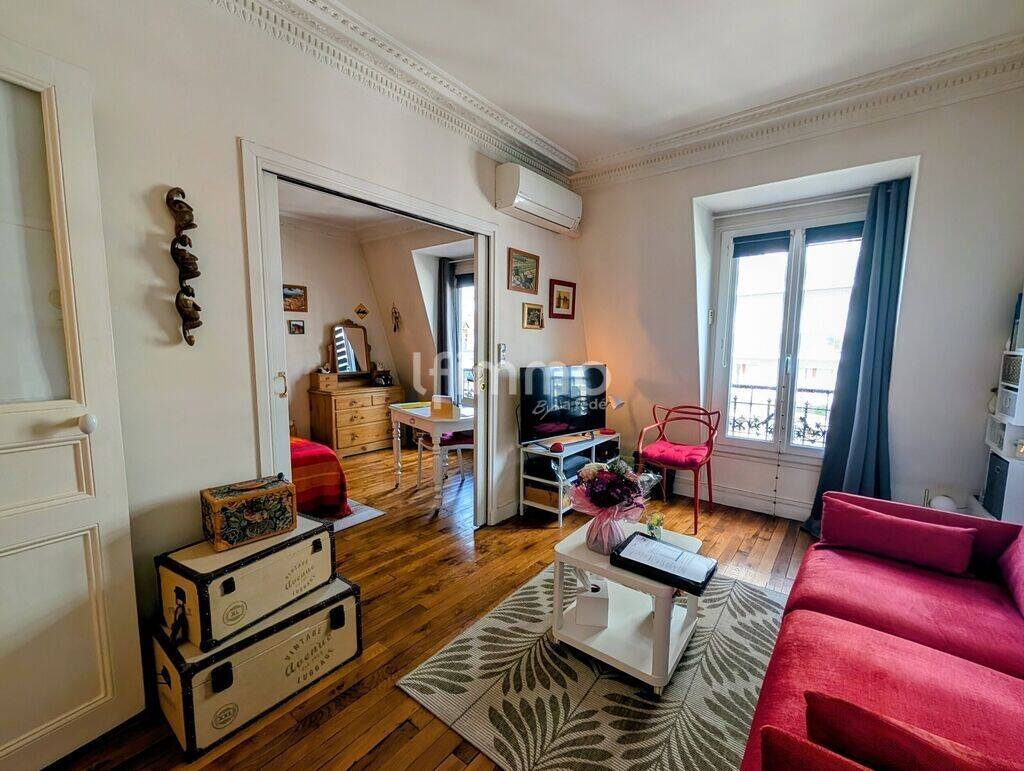 Appartement 2 pièces 34 m² · à Paris 15ème Arrondissement · 34,1 m² · 338 000 €