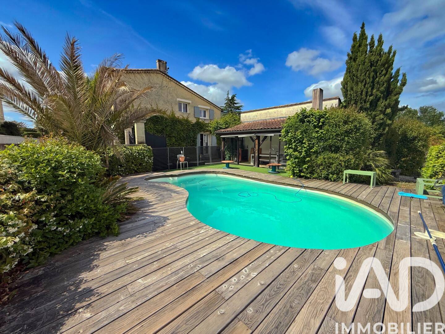Maison 5 pièces 114 m² · à Langoiran · 114 m² · 325 000 €