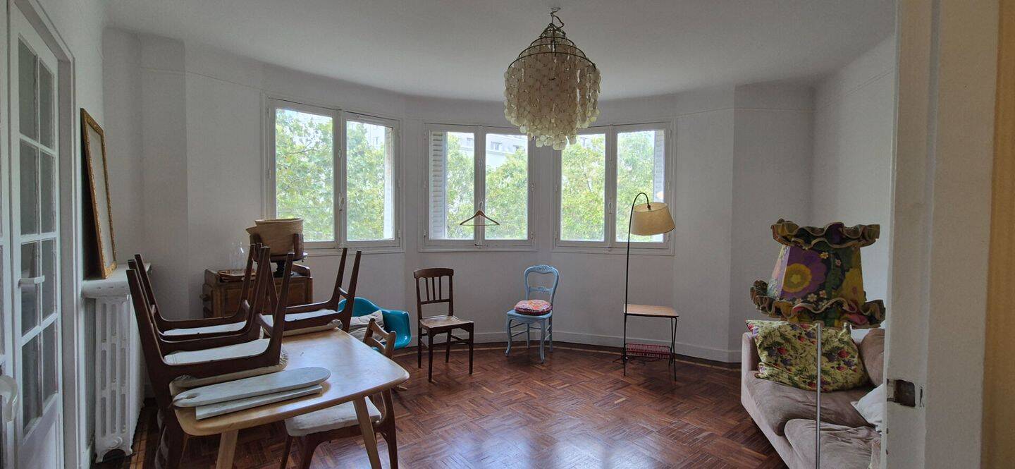Appartement 3 pièces 70 m² · à Paris 10ème Arrondissement · 70,5 m² · 2 119 €/mois