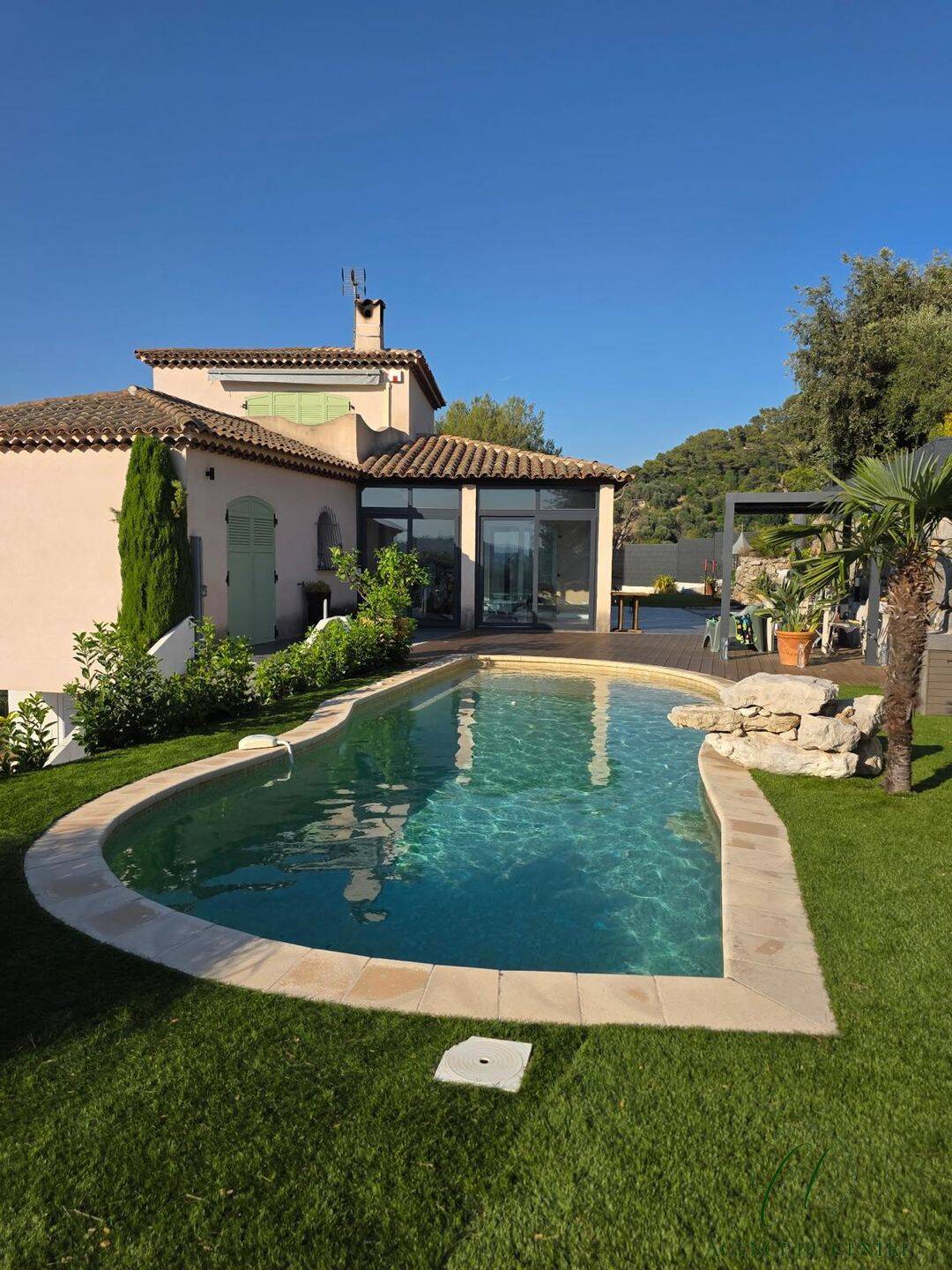 Maison 4 pièces 150 m² · à Nice · 150 m² · 1 160 000 €
