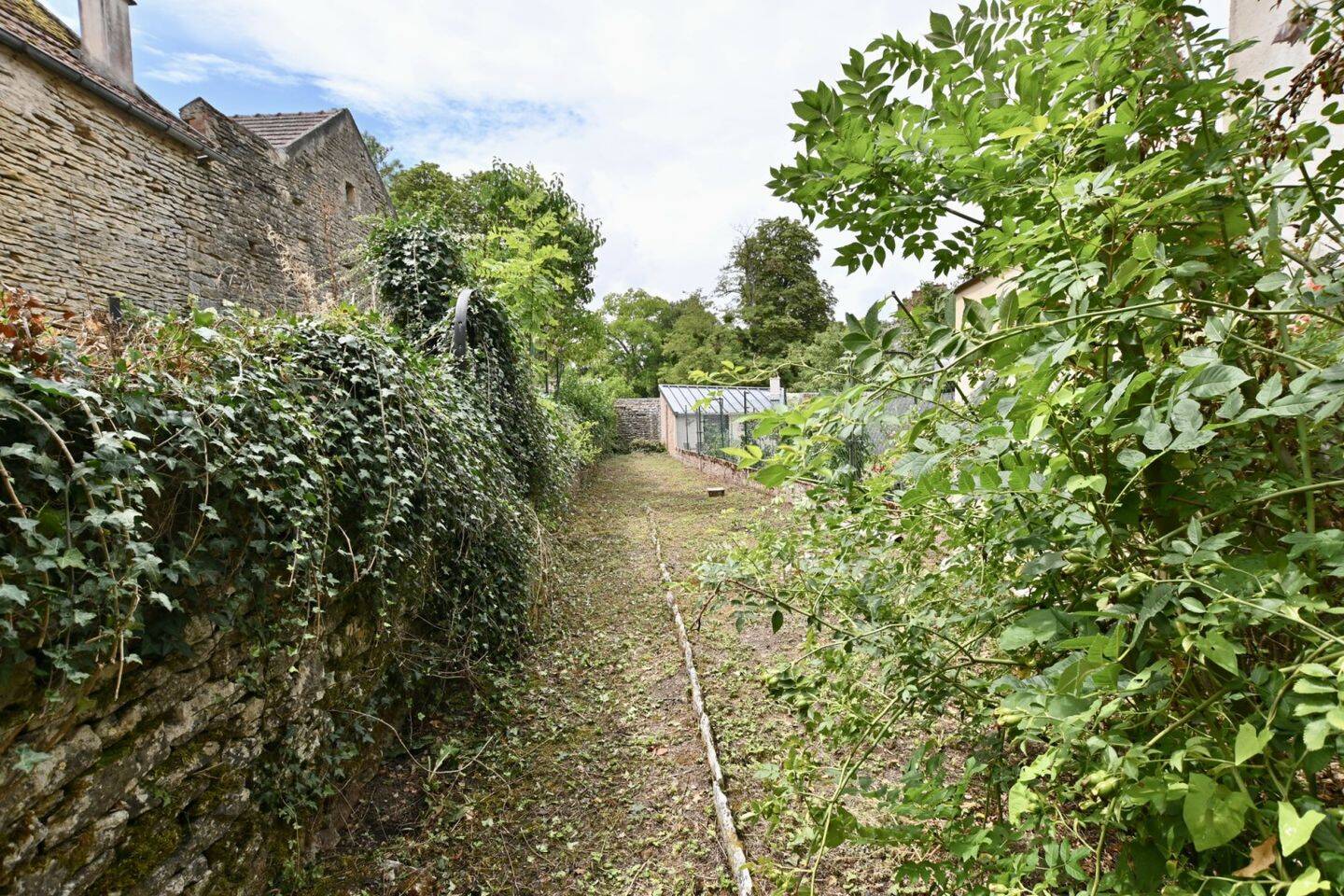 Maison 3 pièces 60 m² · à L'Isle-sur-Serein · 60 m² · 58 000 €