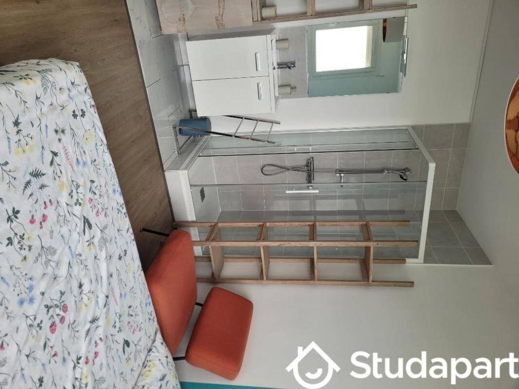 Appartement 1 pièce 13 m² · à Brest · 13 m² · 360 €/mois