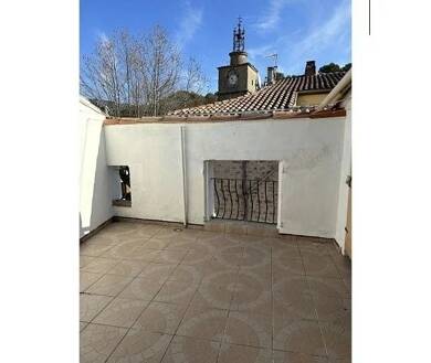 Maison à vendre 200 000 € 4 pièces 2 chambres 112 m² La Roquebrussanne 83136
