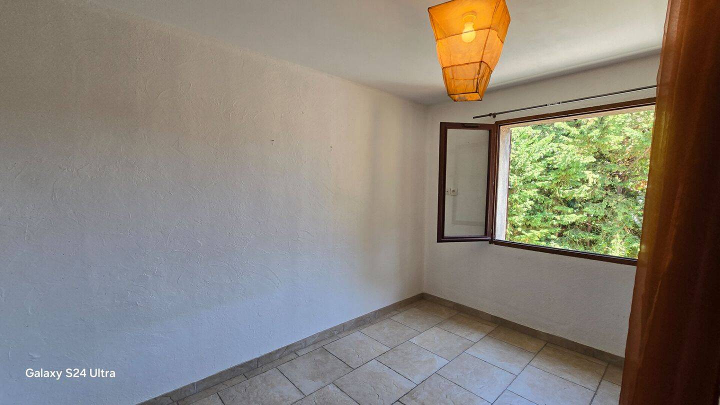 Appartement 2 pièces 28 m² · à Six-Fours-les-Plages · 28 m² · 570 €