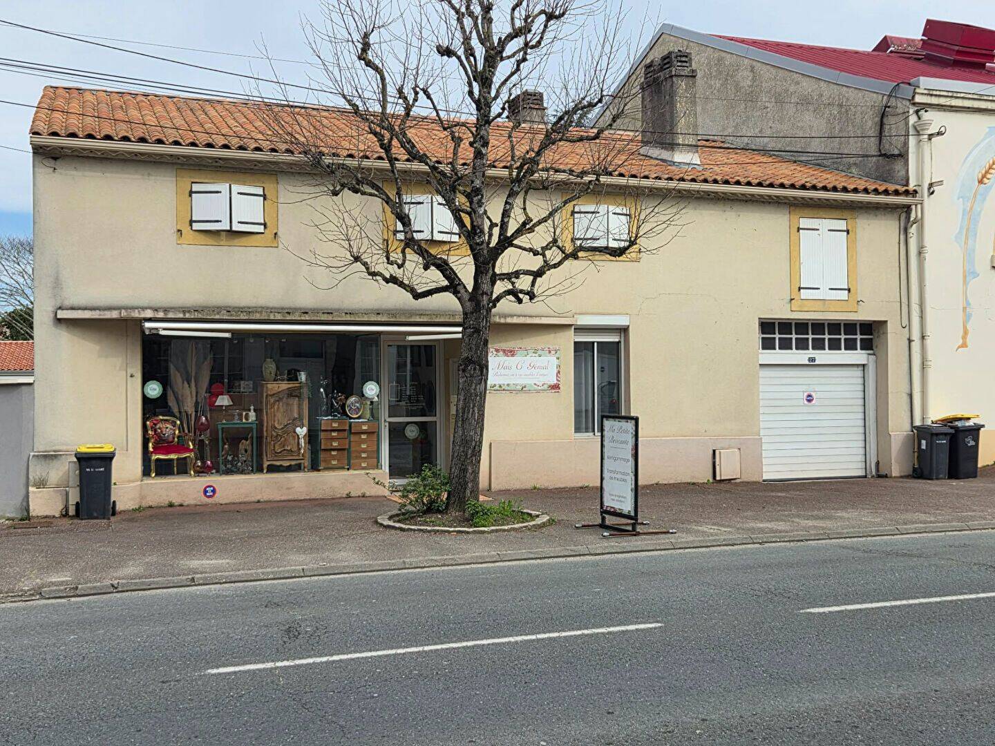 Maison 4 pièces 139 m² · à Sainte-Bazeille · 138,6 m² · 185 000 €