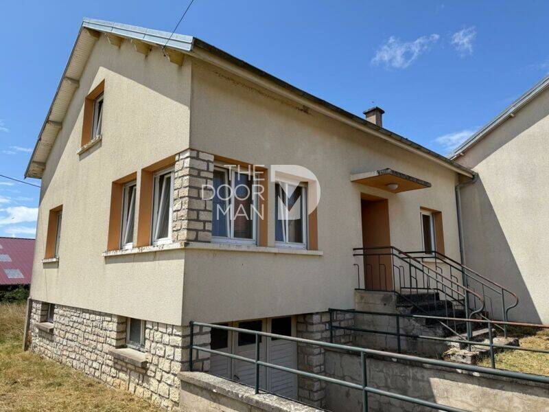 Maison 4 pièces 102 m² · à Sarcey · 102 m² · 69 000 €
