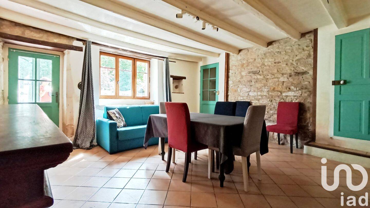 Maison 3 pièces 119 m² · à Courlon · 119 m² · 148 000 €