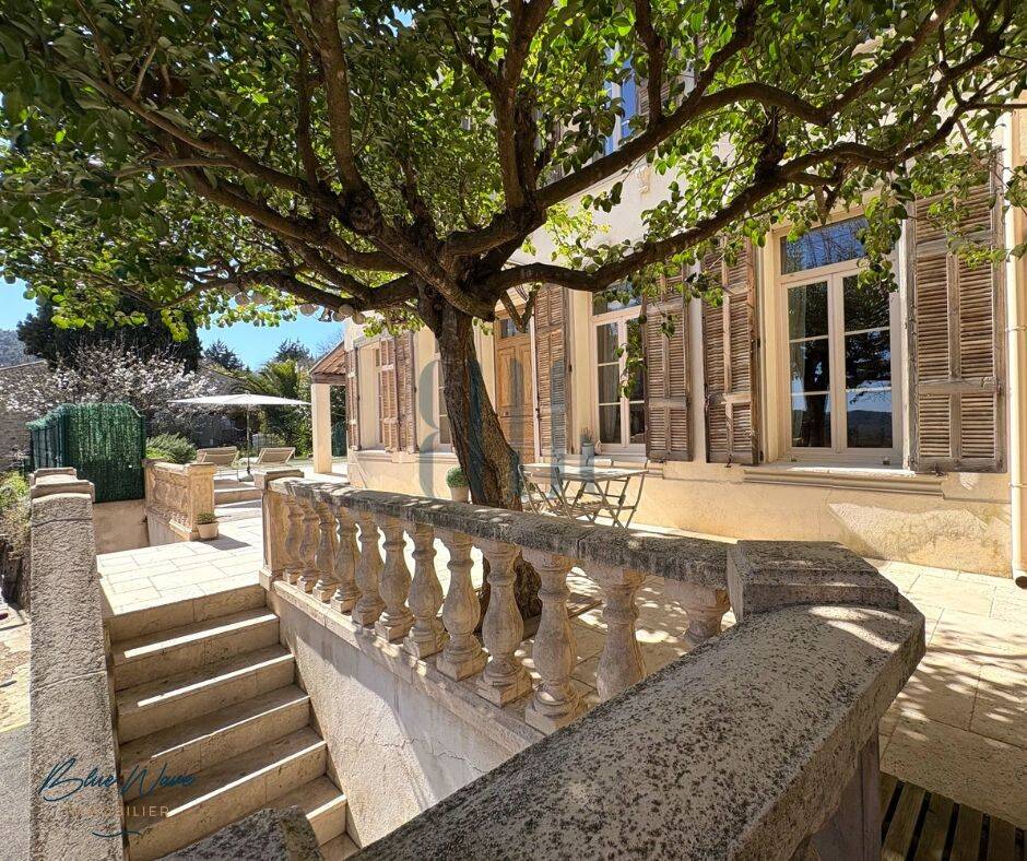 Maison 6 pièces 190 m² · à Bargemon · 190 m² · 999 000 €