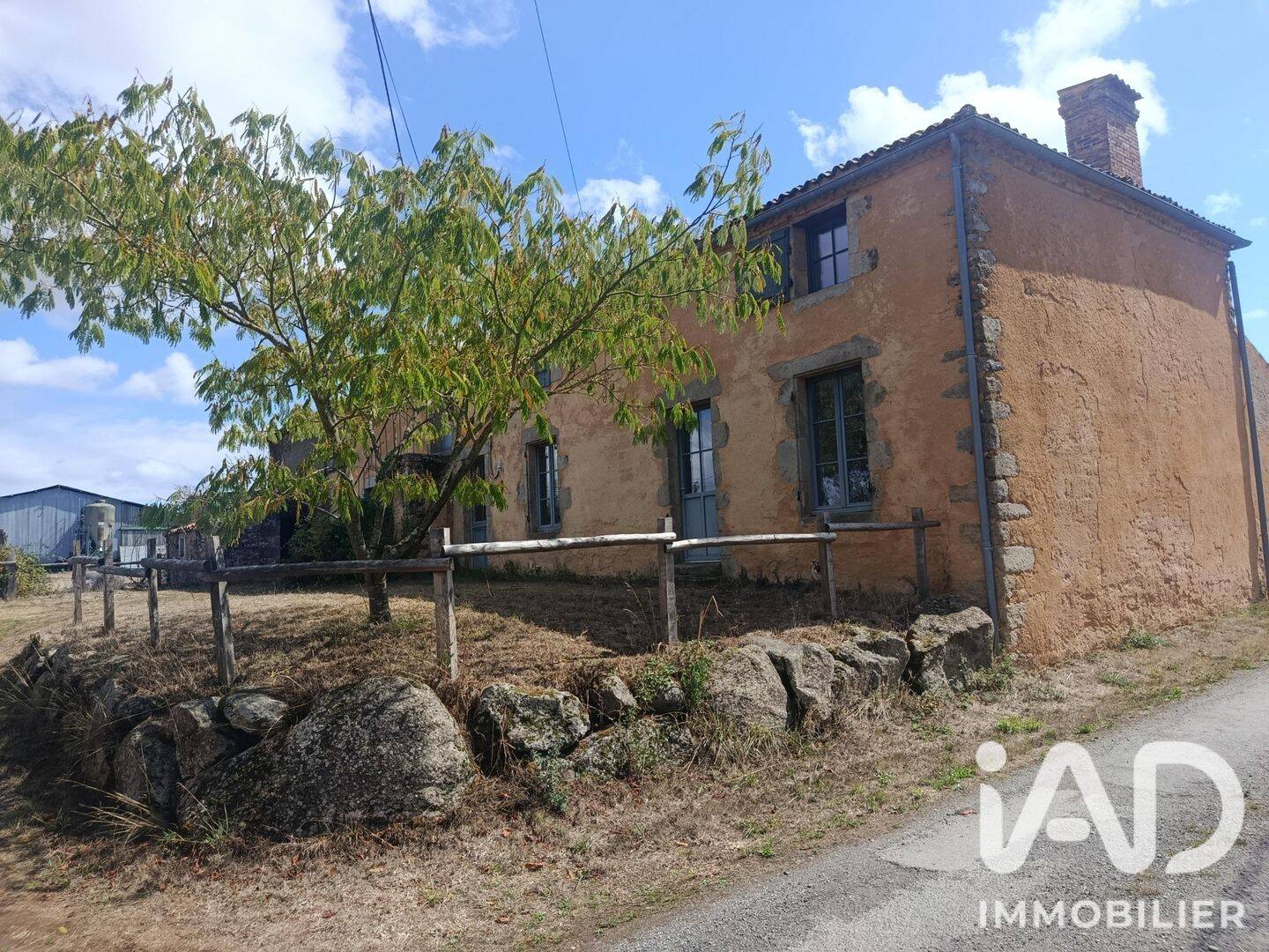 Maison 5 pièces 129 m² · à Chiché · 129 m² · 128 000 €