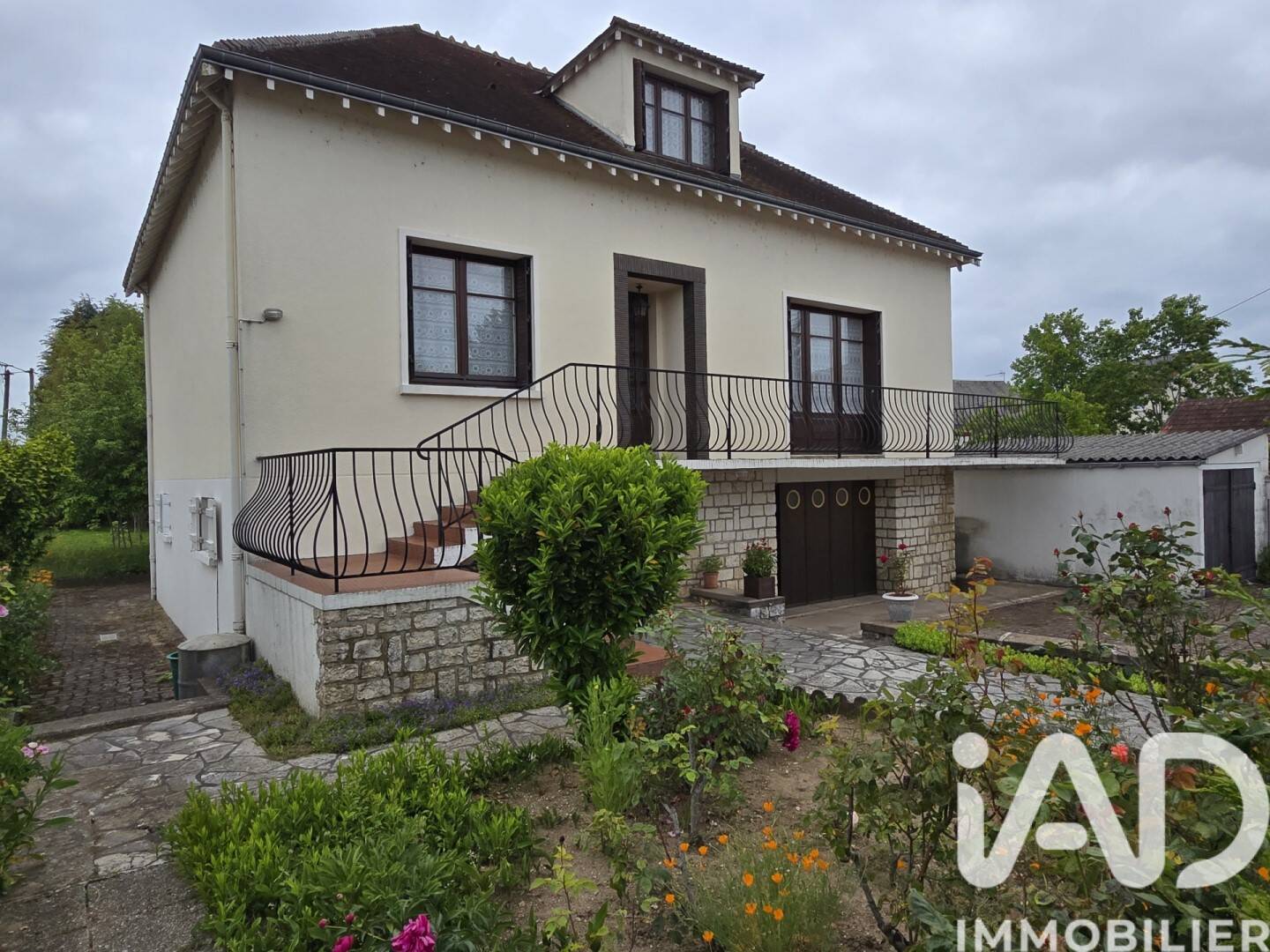 Maison 5 pièces 129 m² · à Blois · 129 m² · 218 000 €