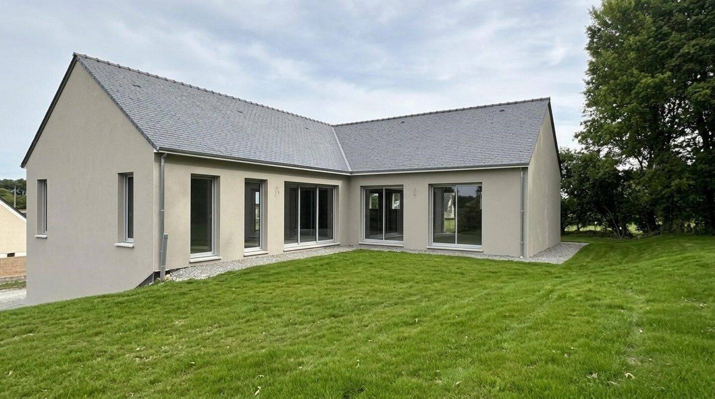 Maison 7 pièces 225 m² · à Blaison-Saint-Sulpice · 225 m² · 277 000 €