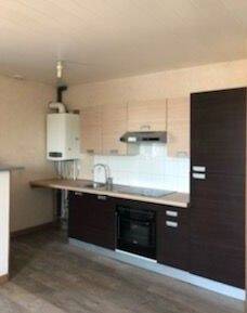 Appartement 3 pièces 58 m² · à Saint-Médard-de-Guizières · 58 m² · 555 €/mois
