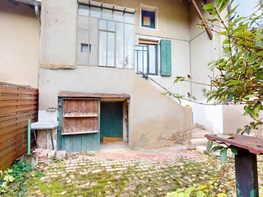 Maison à vendre 76 000 € 2 pièces 1 chambre 83 m² 267 m² de terrain Le Villars 71700