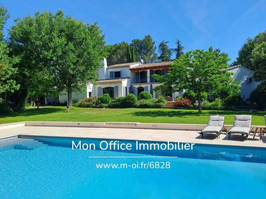 Maison 9 pièces 278 m² · à Aix-en-Provence · 278 m² · 1 650 000 €