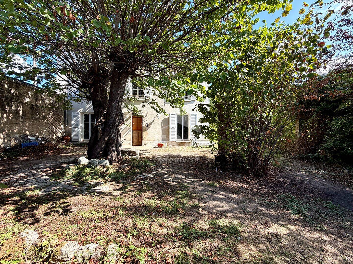 Maison 8 pièces 145 m² · à Souppes-sur-Loing · 144,5 m² · 194 400 €