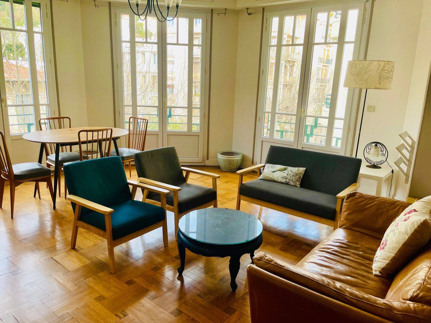 Appartement 4 pièces 93 m² · à Nice · 93 m² · 2 140 €/mois