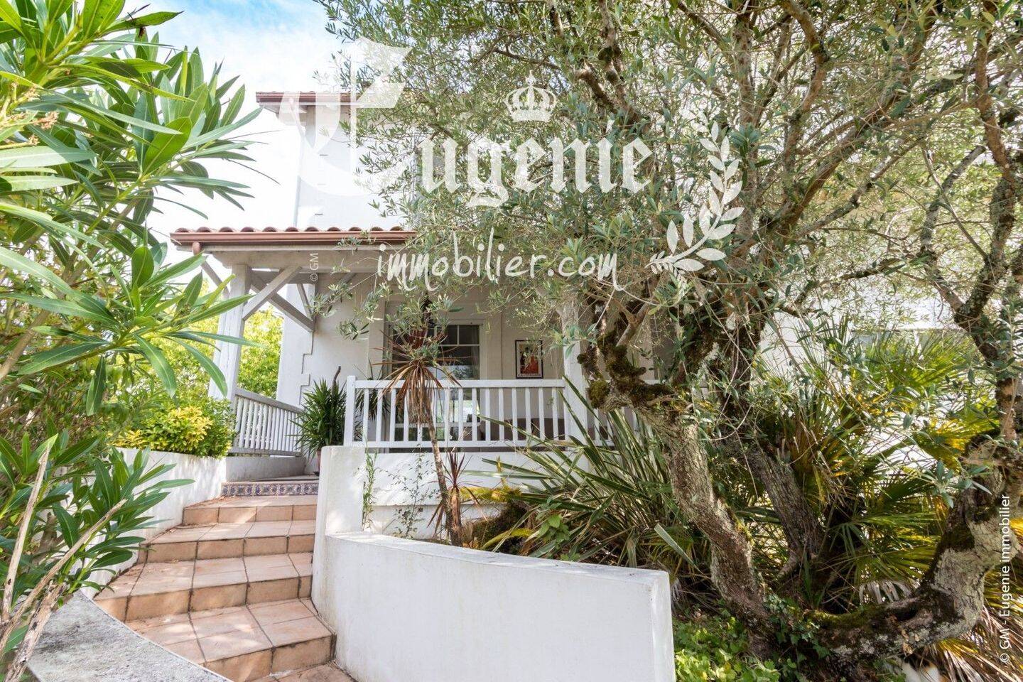 Maison 8 pièces 210 m² · à Dax · 210 m² · 549 000 €
