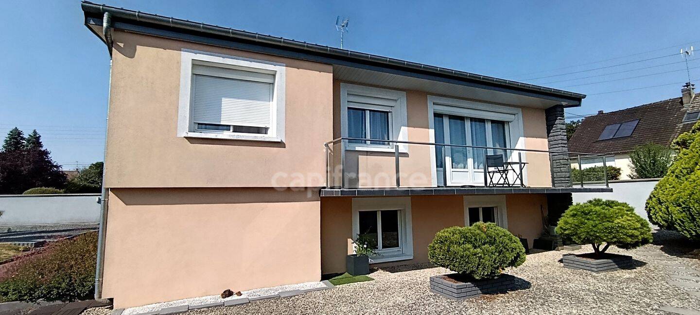 Maison 6 pièces 801 m² · à Brienon-sur-Armançon · 801 m² · 167 000 €