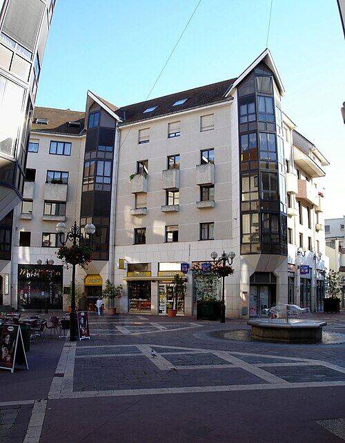 Appartement 4 pièces 71 m² · à Enghien-les-Bains · 71 m² · 375 000 €