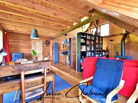 Maison à vendre 595 000 € 10 pièces 4 chambres 127 m² 1 099 m² de terrain Champcella 05310