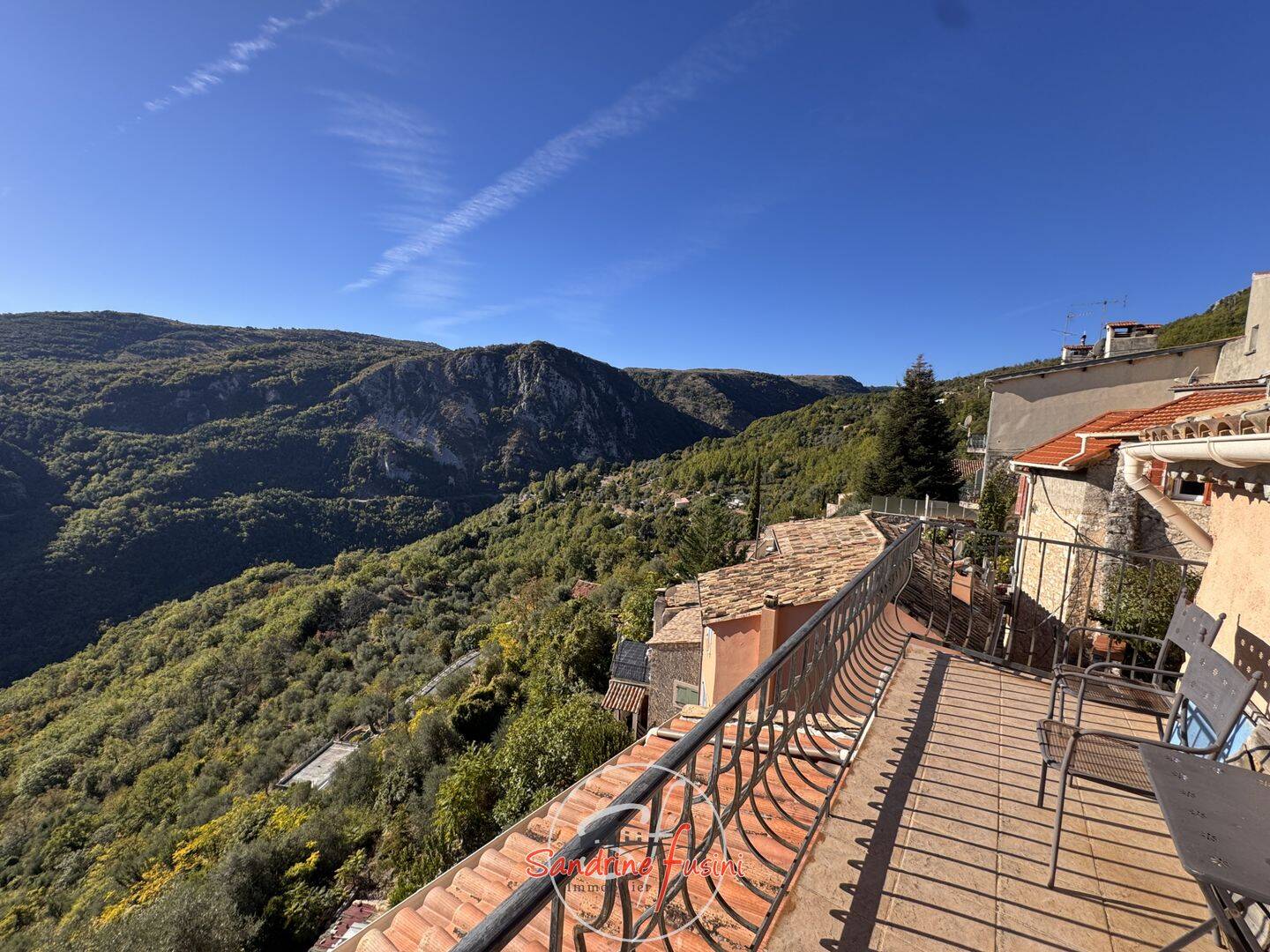 Maison 4 pièces 76 m² · à Bouyon · 76 m² · 180 000 €