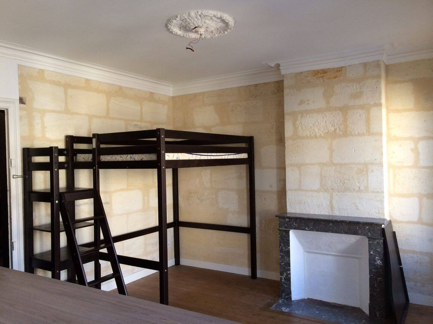 Appartement 1 pièce 22 m² · à Bordeaux · 22,5 m² · 700 €/mois