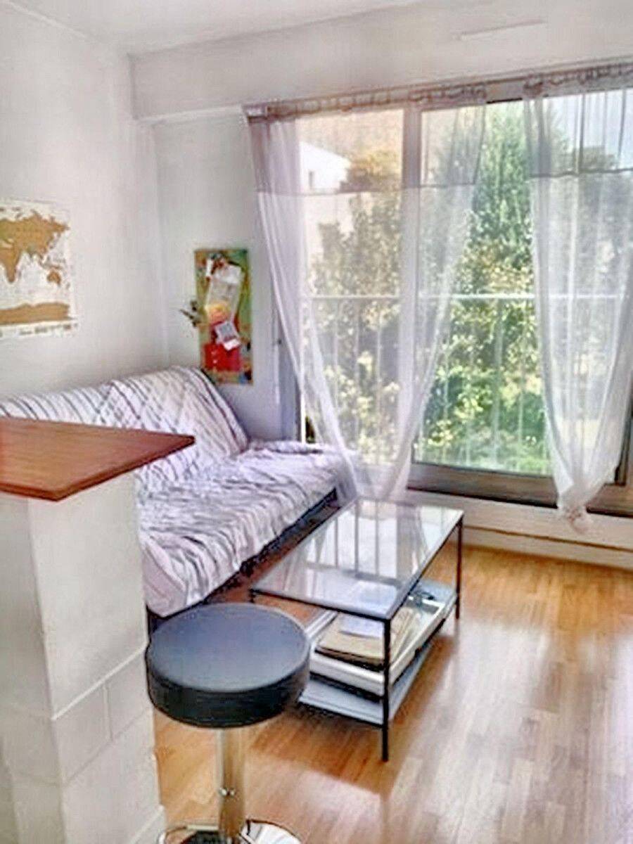 Appartement 1 pièce 18 m² · à Paris 15ème Arrondissement · 18 m² · 780 €/mois