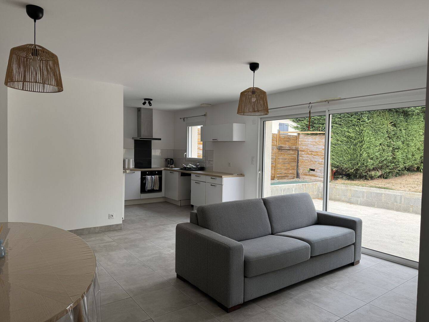 Maison 4 pièces 82 m² · à Vallons-de-l'Erdre · 82 m² · 930 €/mois