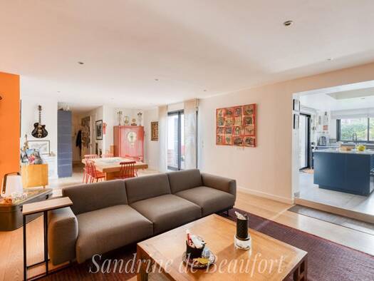 Appartement à vendre 1 250 000 € 6 pièces 4 chambres 184 m² Étage 1/3 Centre-Voltaire Asnières-sur-Seine 92600