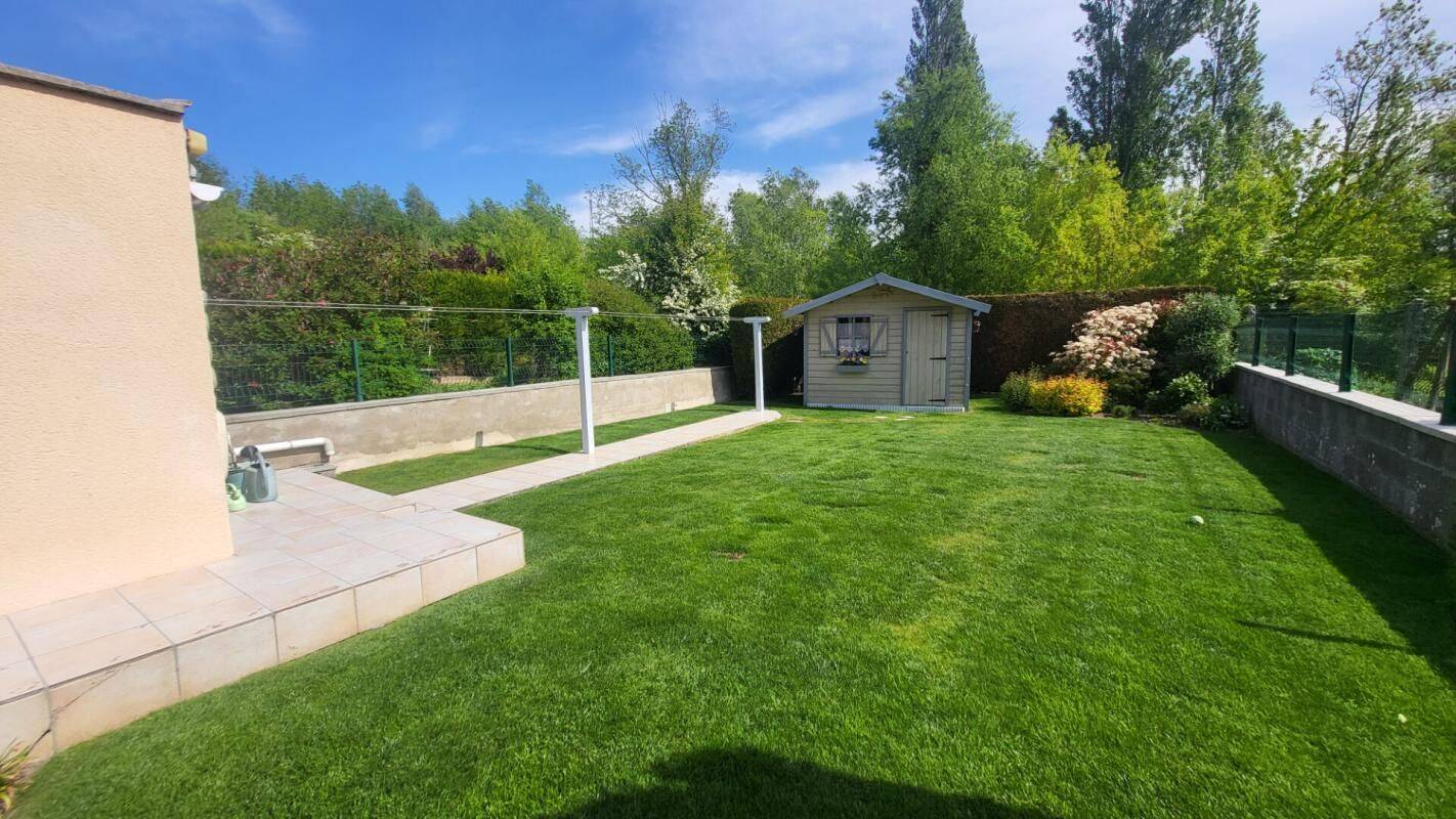 Maison 4 pièces 100 m² · à Pérenchies · 100 m² · 302 000 €