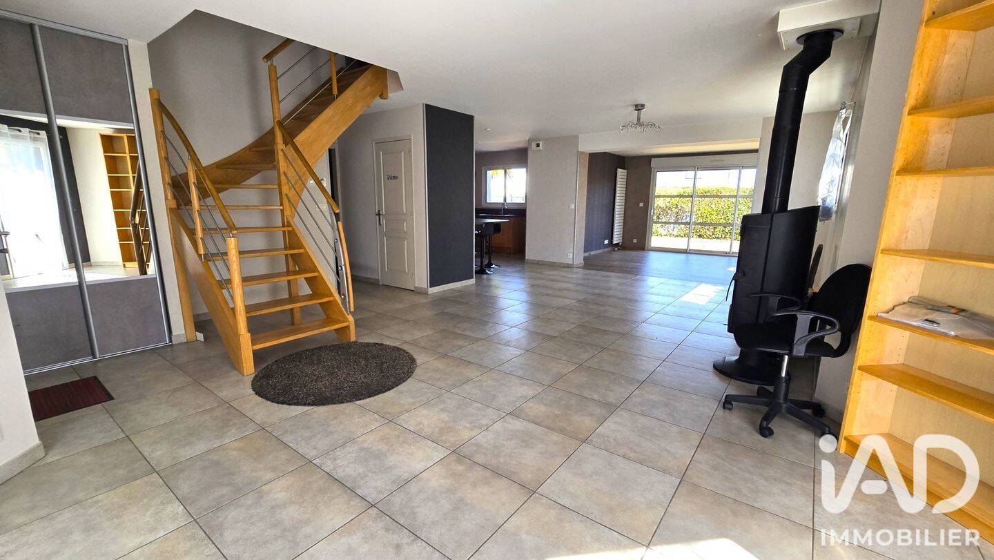 Maison 7 pièces 155 m² · à La Bouëxière · 155 m² · 379 400 €