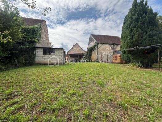 Maison à vendre 66 000 € 5 pièces 4 chambres 78 m² Saint-Maurice-aux-Riches-Hommes 89190