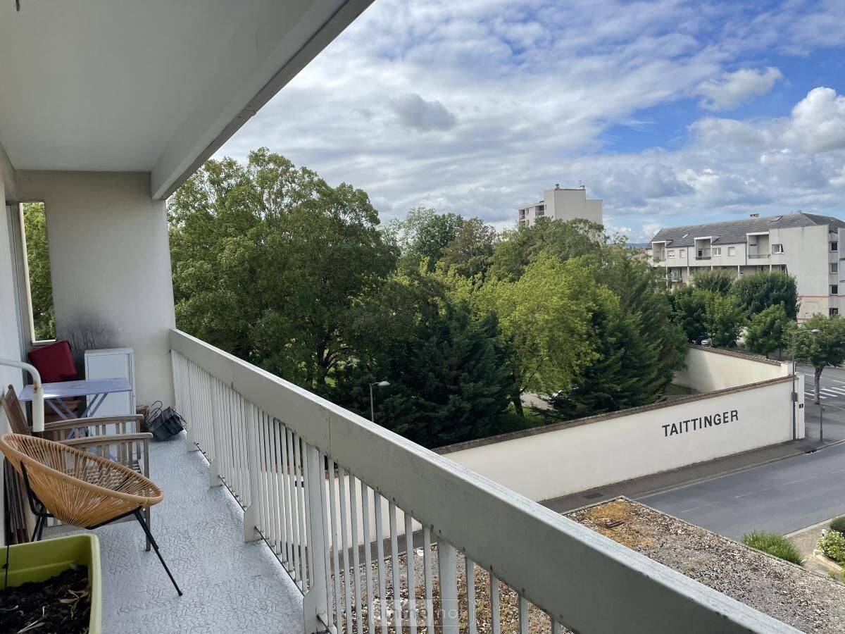 Appartement 4 pièces 82 m² · à Reims · 82 m² · 230 000 €
