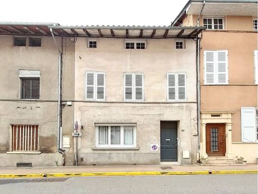 Maison à vendre 235 000 € 7 pièces 180 m² Thoissey 01140