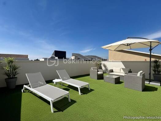 Duplex à vendre 369 000 € 4 pièces 3 chambres 91 m² Étage 2/2 Saint-Brès 34670