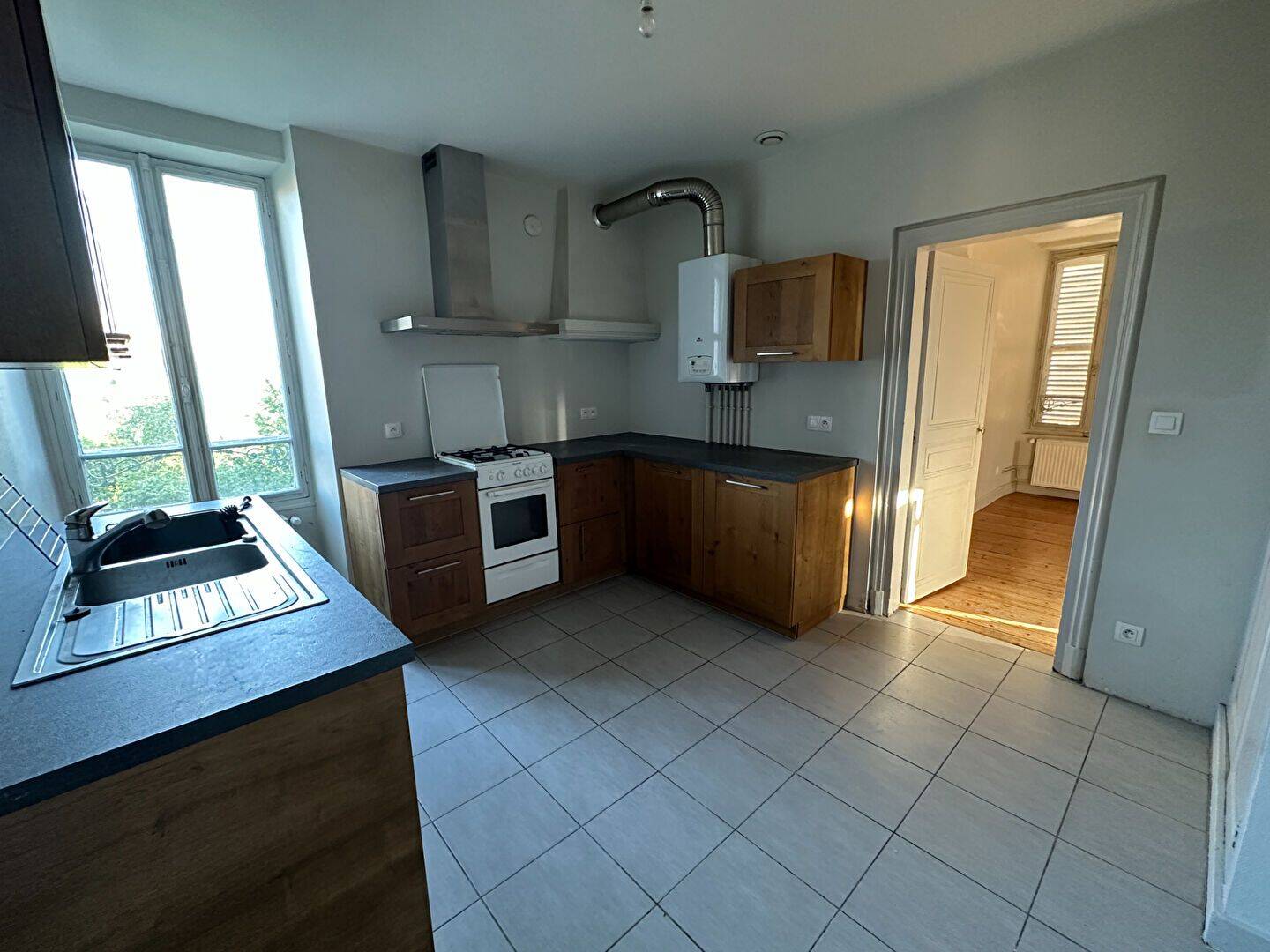 Appartement 1 pièce 41 m² · à Auxerre · 41 m² · 462 €