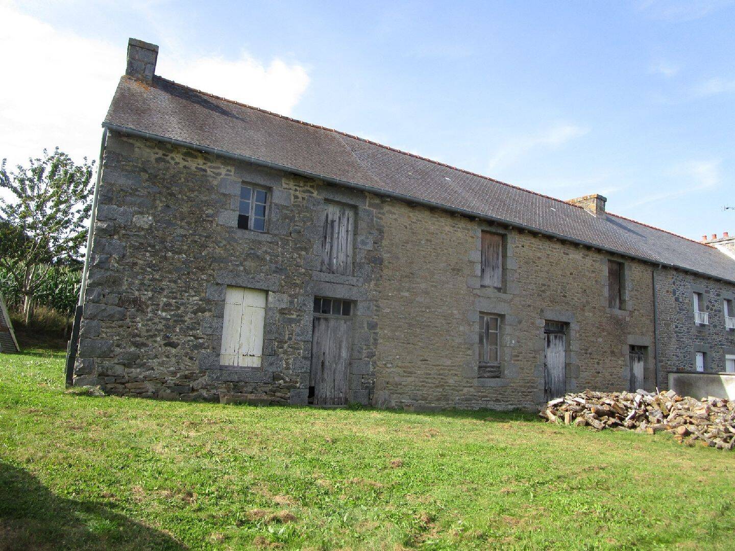 Maison 2 pièces 170 m² · à Le Mené · 170 m² · 78 900 €