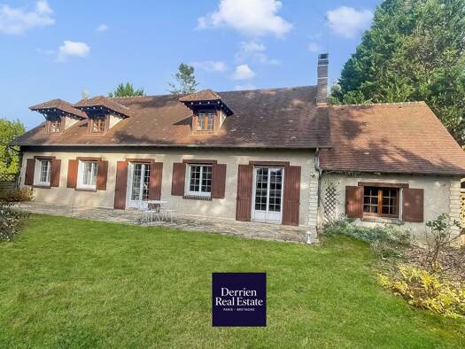 Maison à vendre 385 000 € 5 pièces 3 chambres 192 m² 4 375 m² de terrain Conflans-sur-Loing 45700