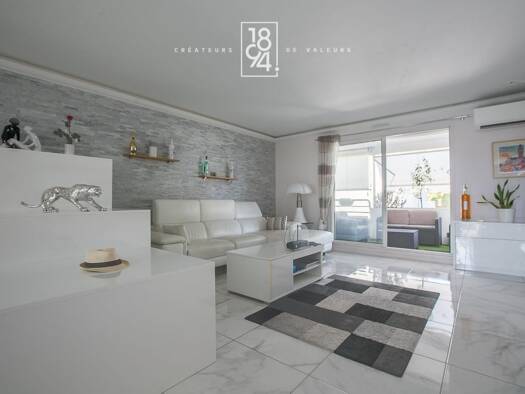 Appartement à vendre 614 640 € 3 pièces 2 chambres 79 m² Étage 3/4 La Plage Marseille 8ème arrondissement 13008