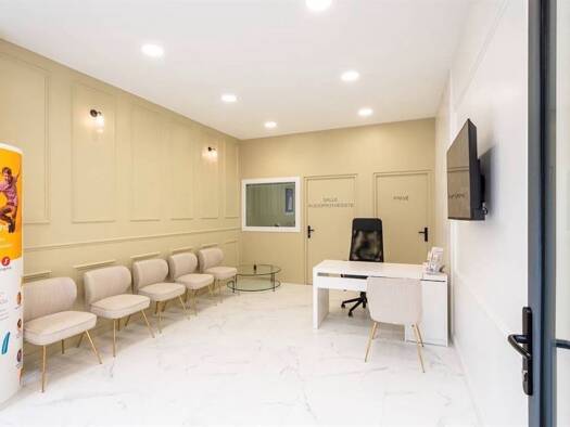 Boutique avec bail commercial 2 310 € 55 m² de surface de vente Marne Neuilly-Plaisance 93360