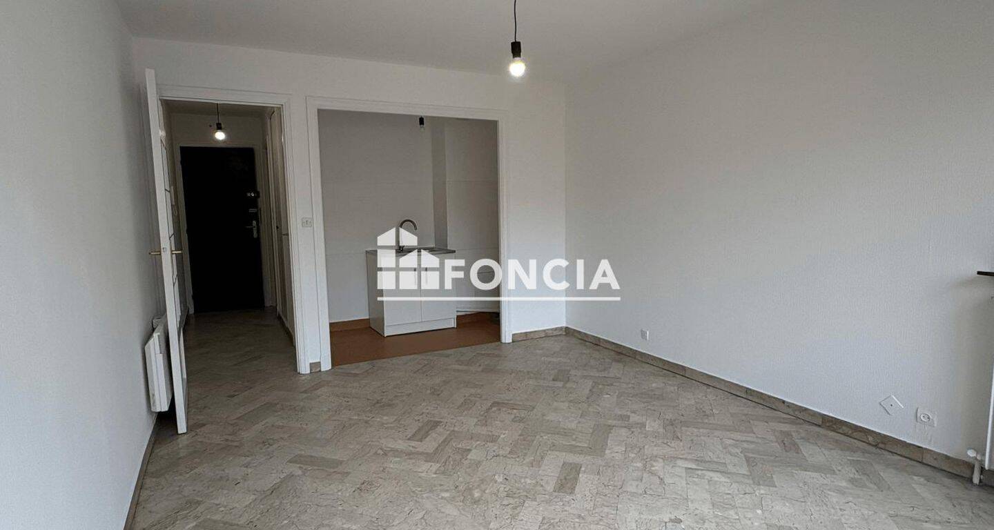 Appartement 1 pièce 25 m² · à Nice · 25,1 m² · 610 €
