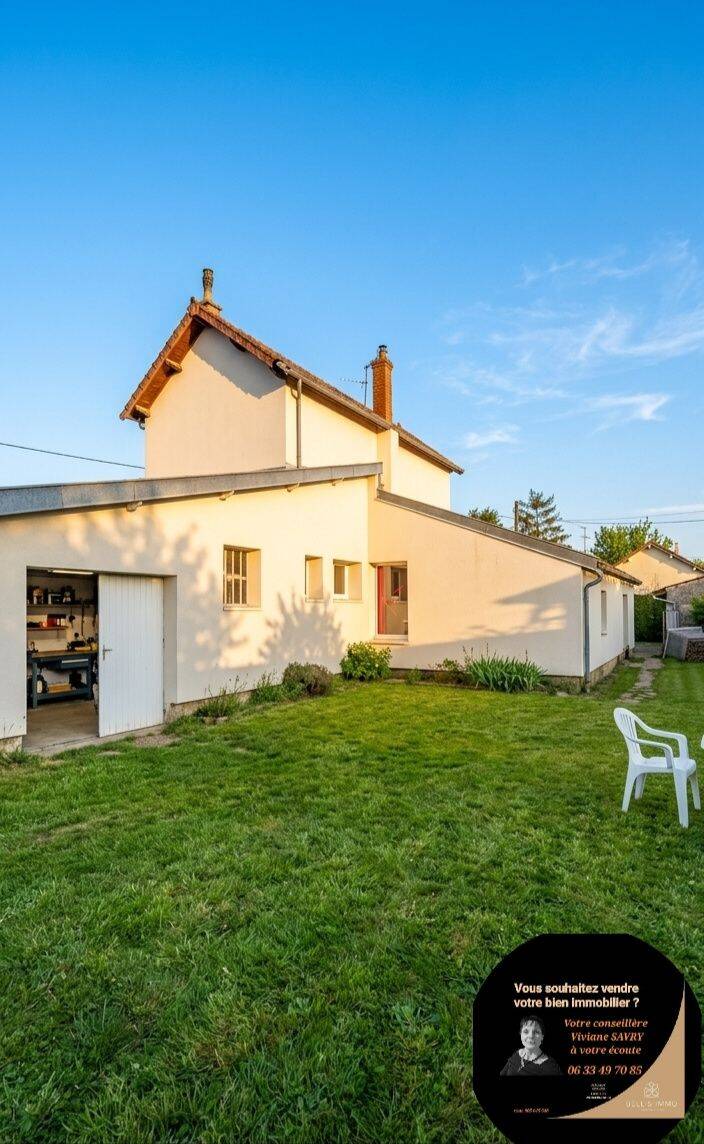 Maison 8 pièces 170 m² · à Auxonne · 170 m² · 180 000 €