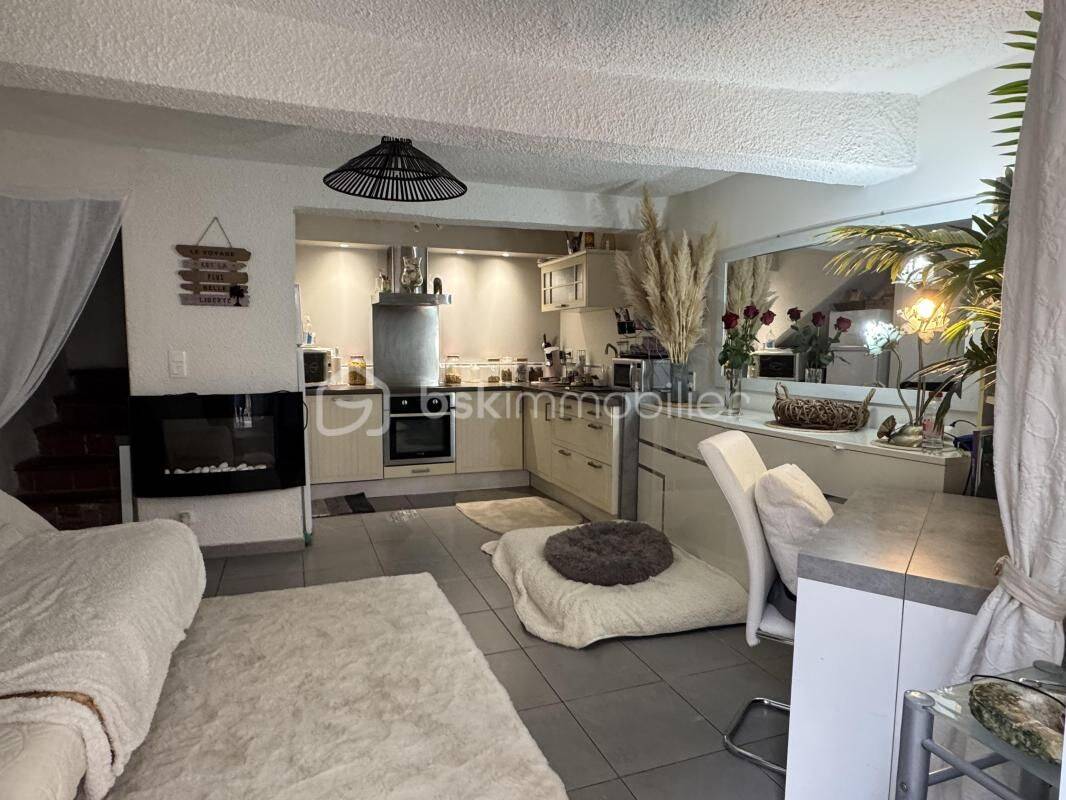 Maison 2 pièces 45 m² · à Lézignan-Corbières · 45 m² · 60 000 €