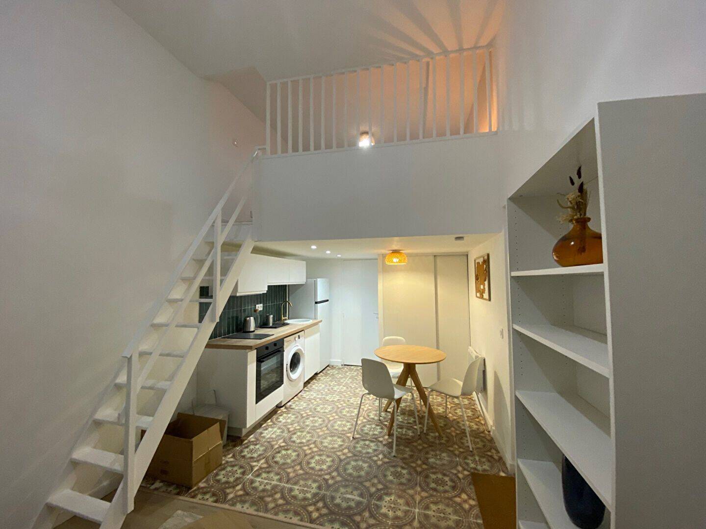 Appartement 2 pièces 24 m² · à Marseille 1er Arrondissement · 23,5 m² · 600 €