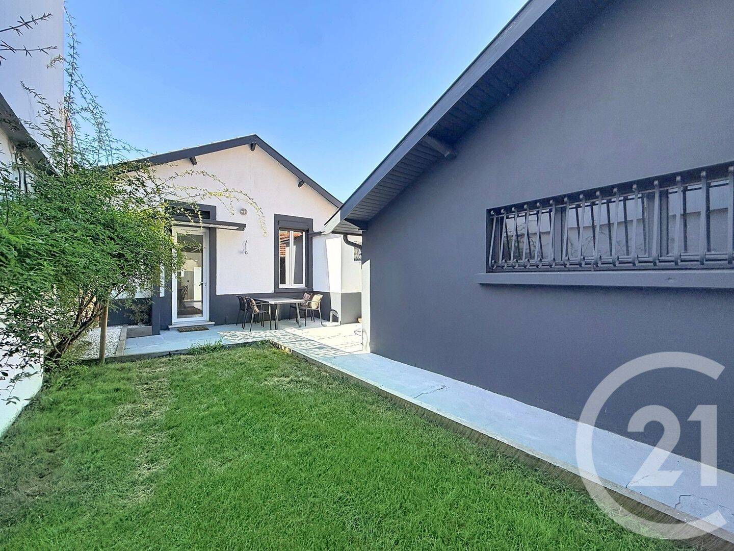 Maison 2 pièces 52 m² · à Bordeaux · 52,1 m² · 350 000 €