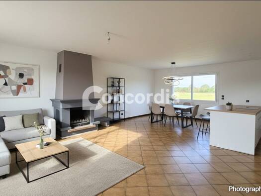 Maison à vendre 199 000 € 5 pièces 3 chambres 110 m² 654 m² de terrain Velaine-en-Haye 54840