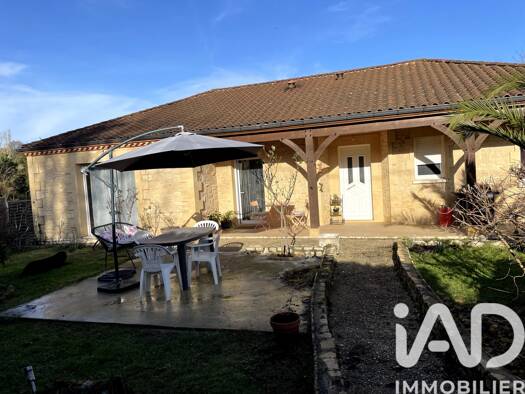 Maison à vendre 250 000 € 4 pièces 3 chambres 117 m² 2 488 m² de terrain Marcillac-Saint-Quentin 24200