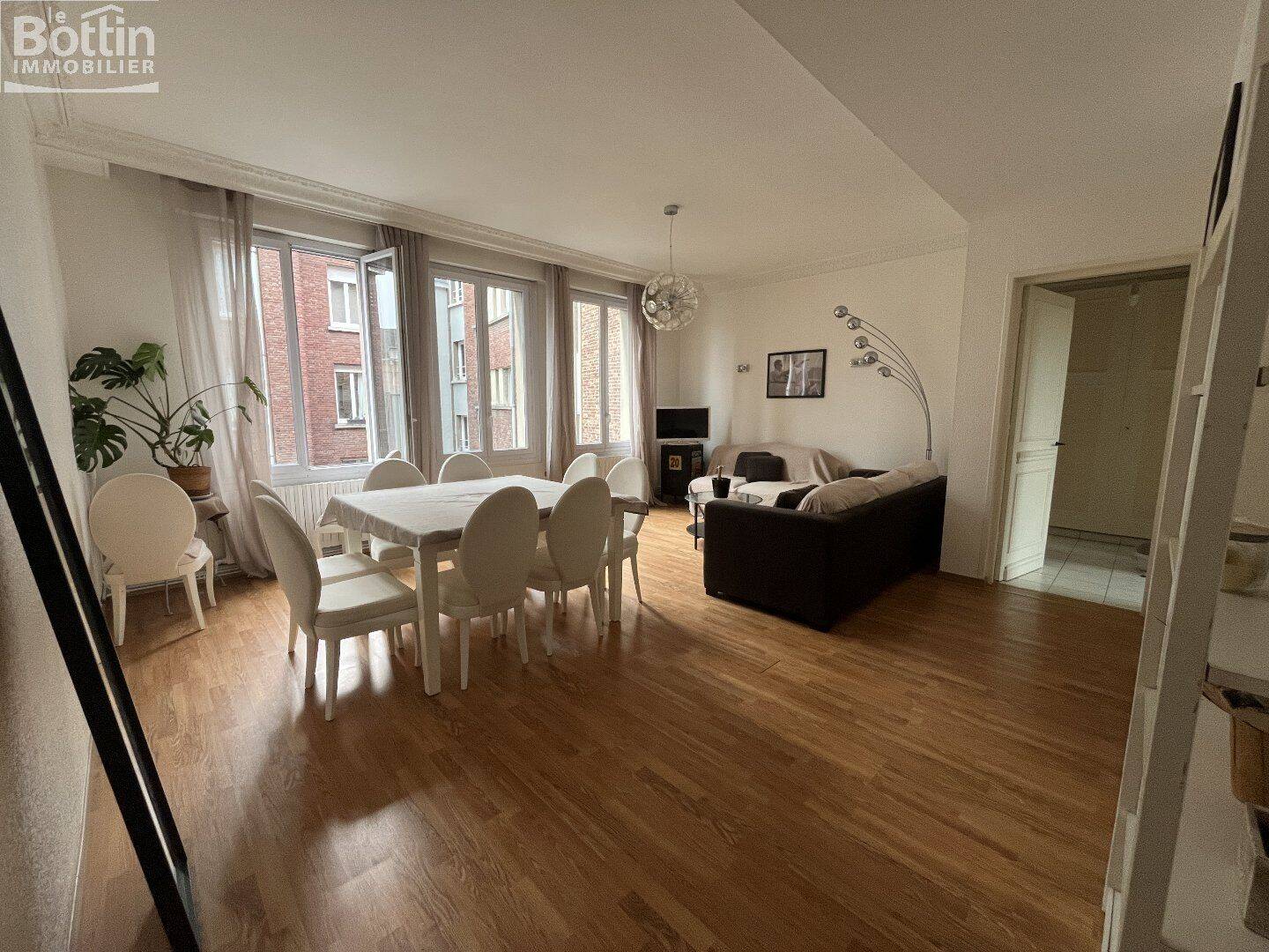 Appartement 4 pièces 100 m² · à Amiens · 100 m² · 262 400 €