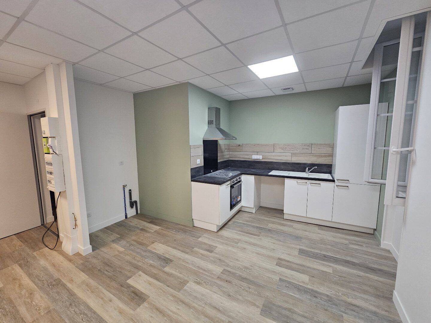 Appartement 3 pièces 75 m² · à Burie · 75 m² · 660 €/mois