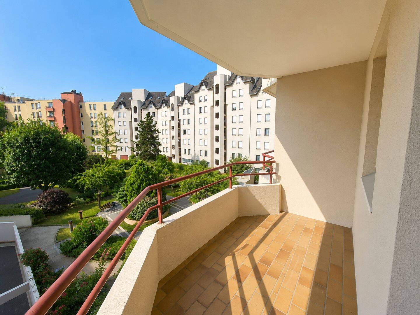 Appartement 3 pièces 67 m² · à Créteil · 66,8 m² · 1 380 €